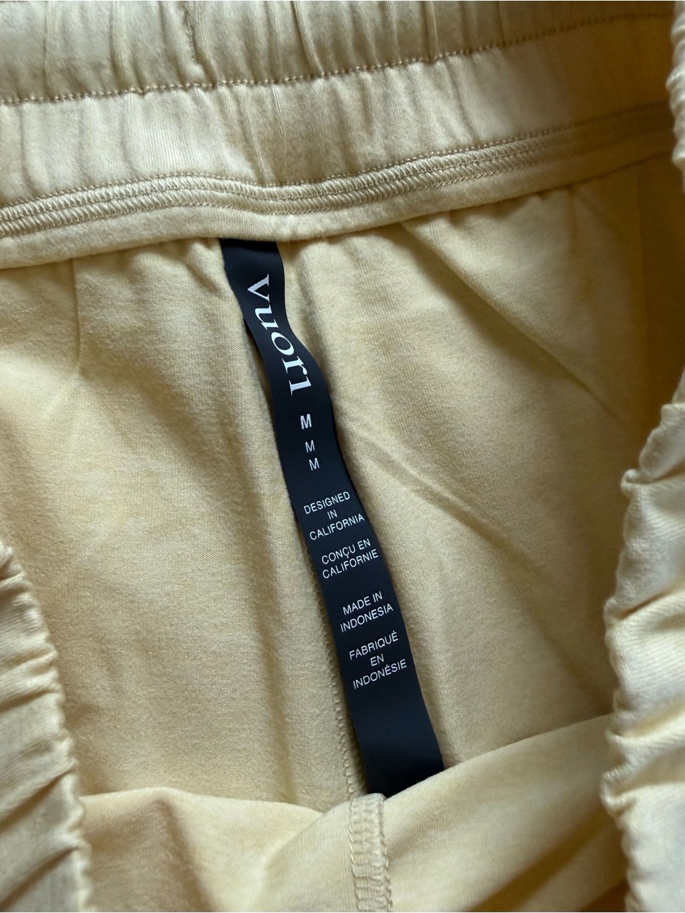 🍋 VUORI Halo Performance Shorts, Size Medium - Picture 5 of 5